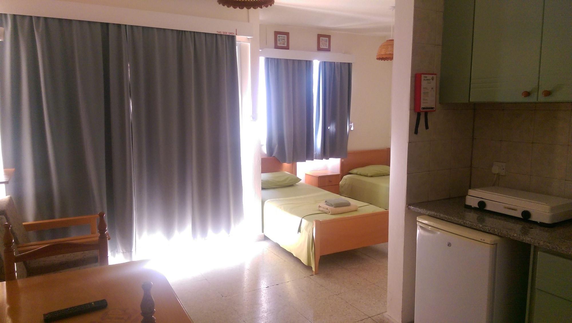Barbara Tourist Apartments Agia Napa Exterior foto