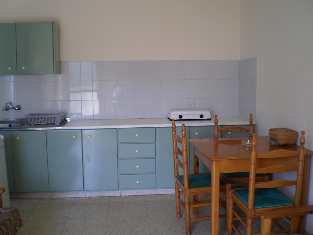 Barbara Tourist Apartments Agia Napa Zimmer foto
